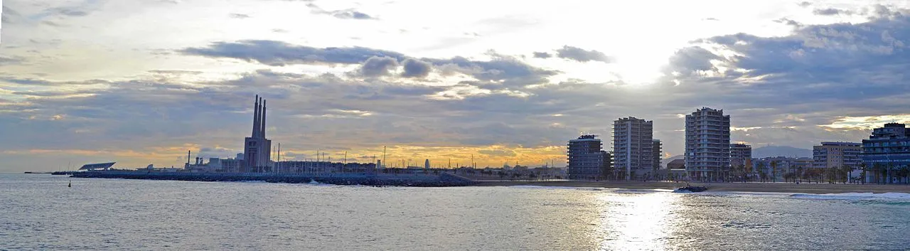 Platja del Fòrum, Barcelona