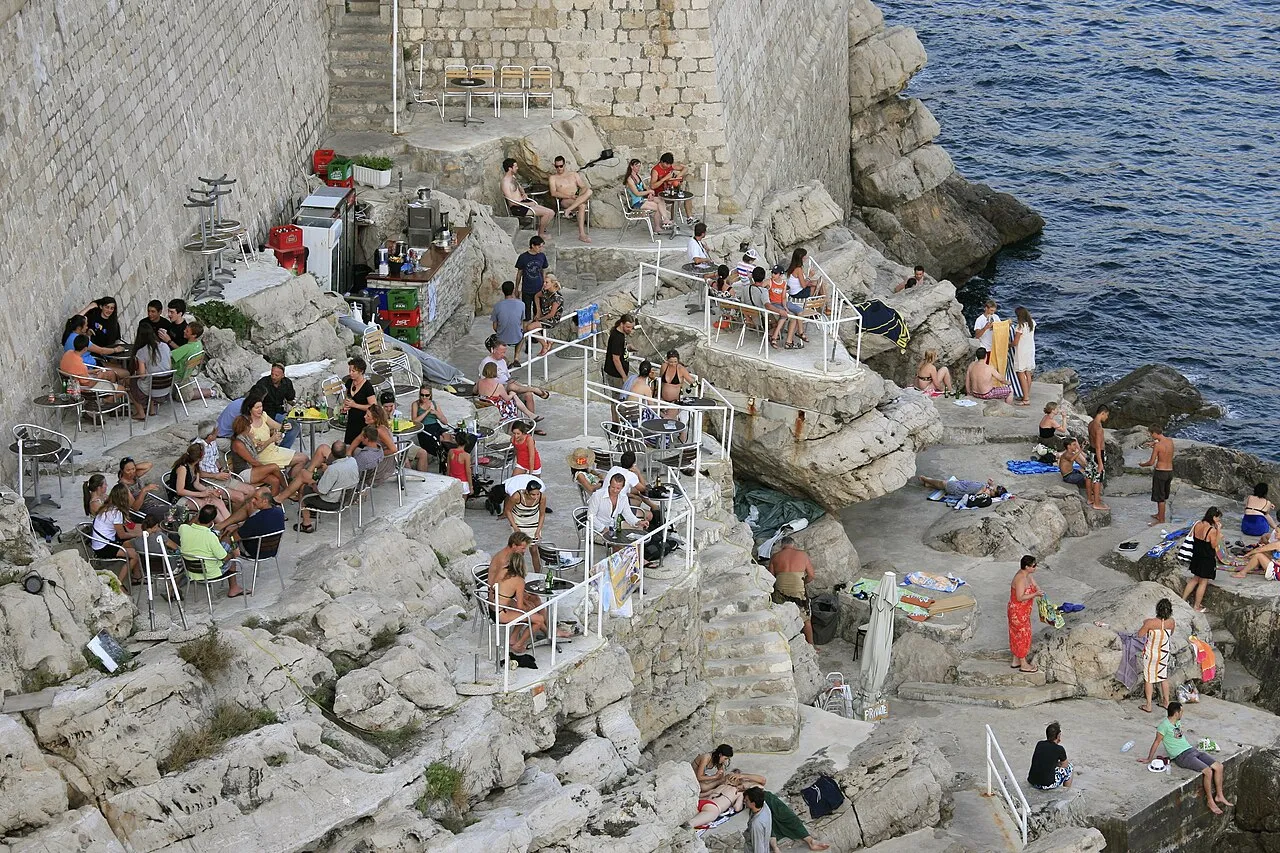 Bar Buža, Dubrovnik