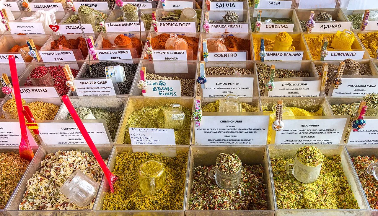 Feira da Ladra Flea Market, Lisbon