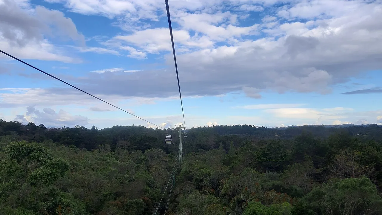 Arví Park via Metrocable, Medellin
