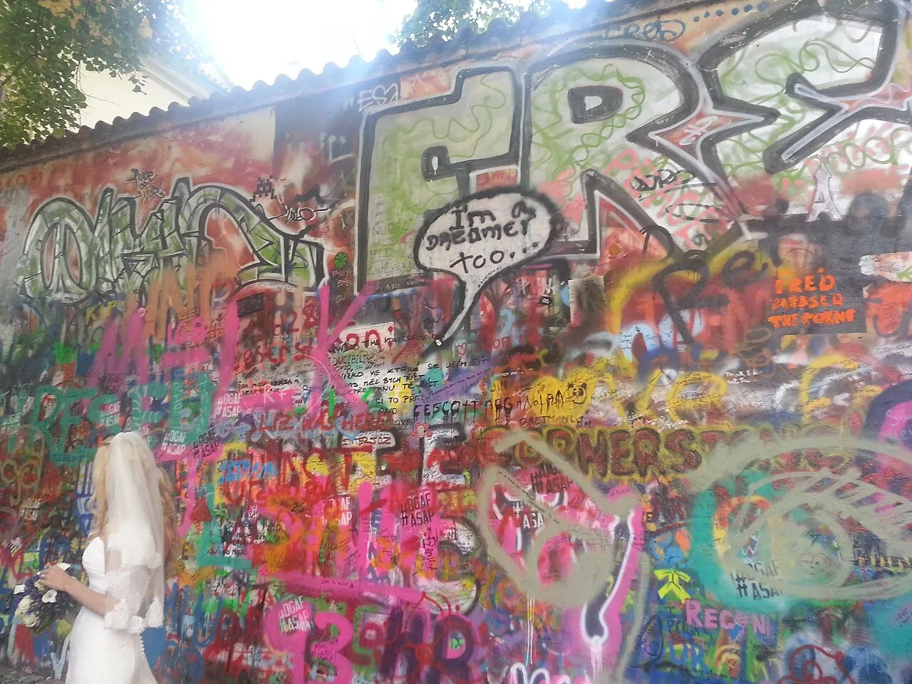 John Lennon Wall, Prague