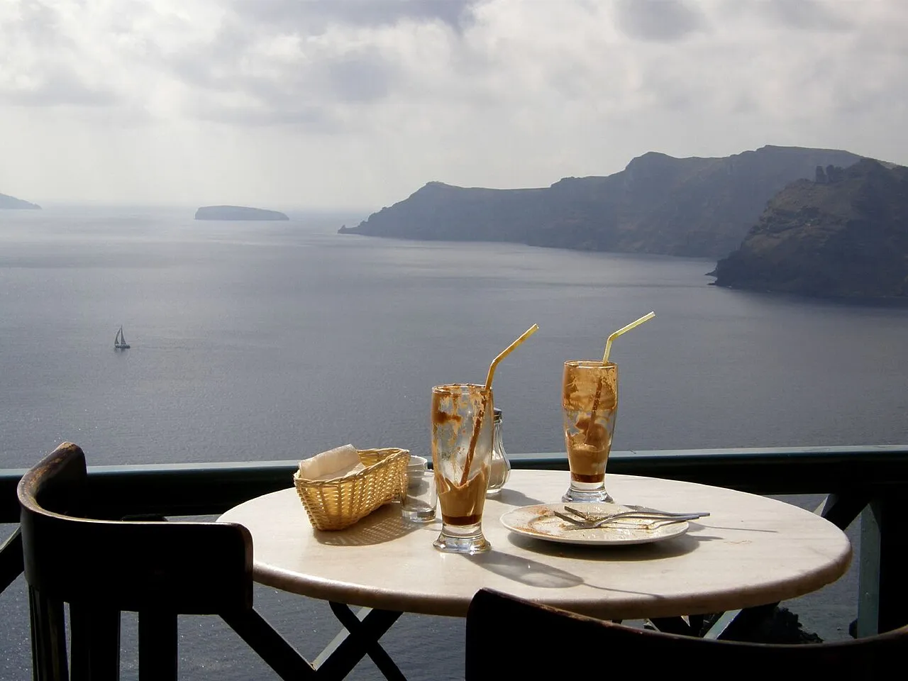 Melenio Café, Santorini