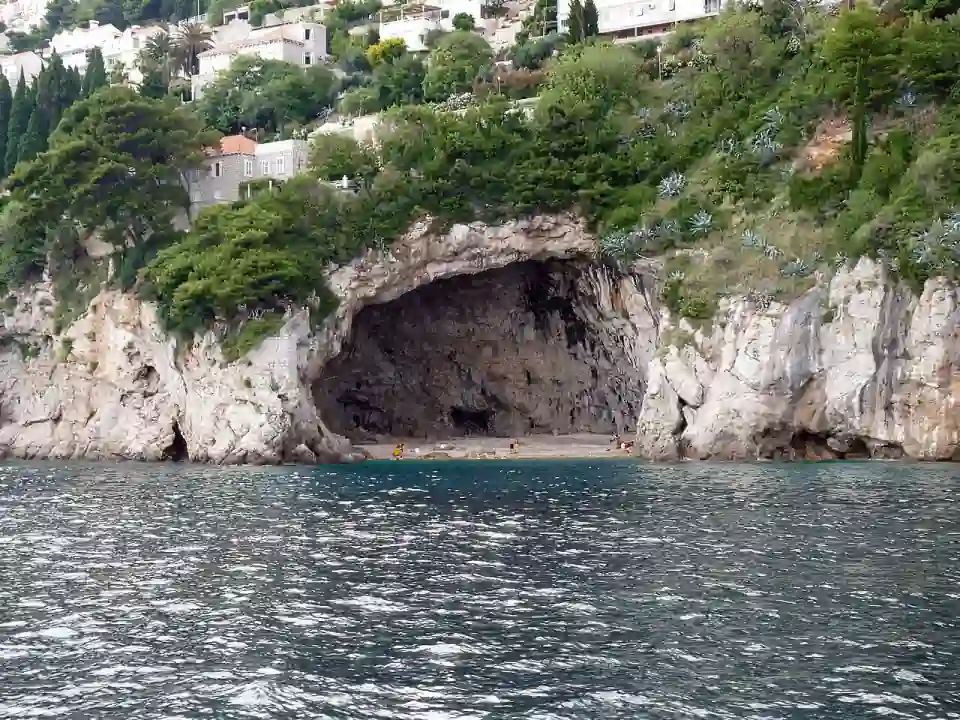 Playa de la Cueva de Betina, Dubrovnik