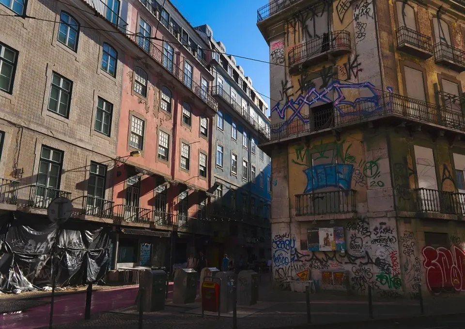 Cais do Sodré Pink Street, Lisbon