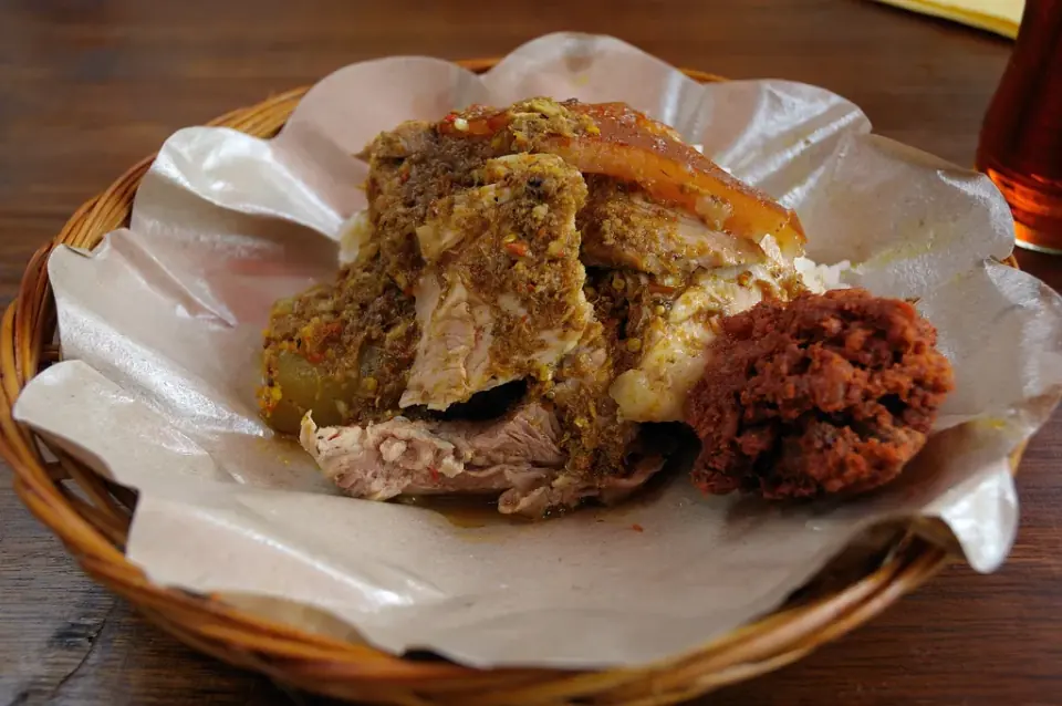 Warung Babi Guling Ibu Oka, Bali