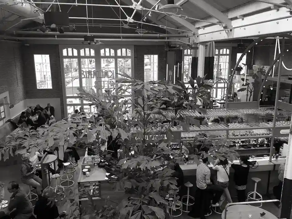 Foodhallen, Amsterdam