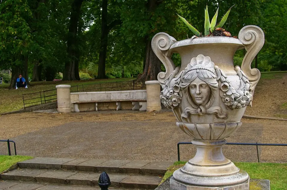 Hyde Park and Kensington Gardens, London