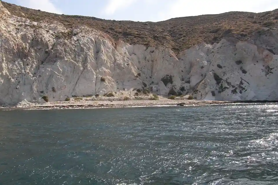 White Beach (Aspri Paralia), Santorini