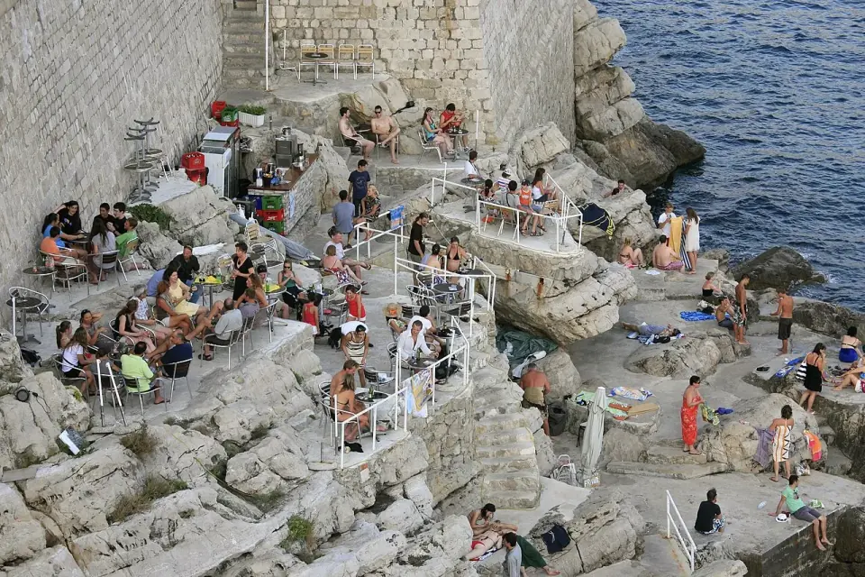 Bar Buža, Dubrovnik